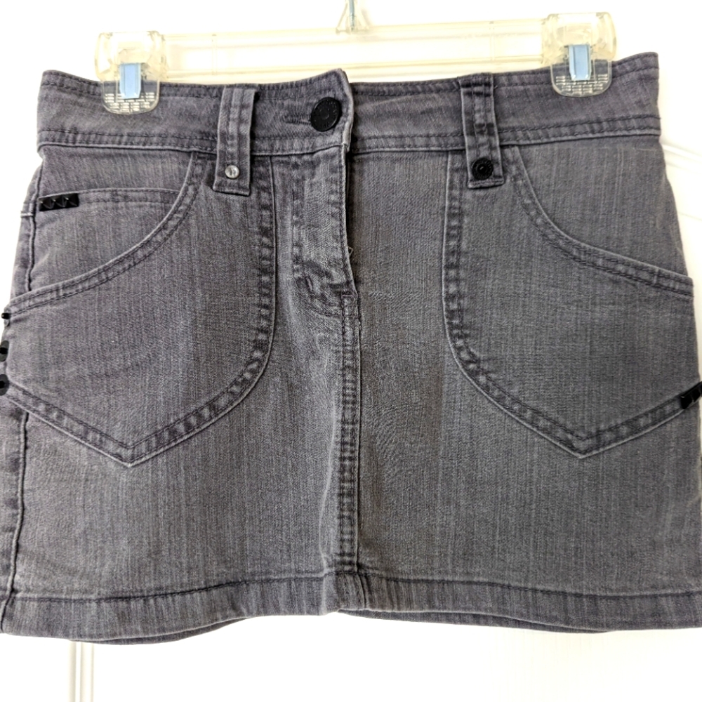 Grey studded mini skirt